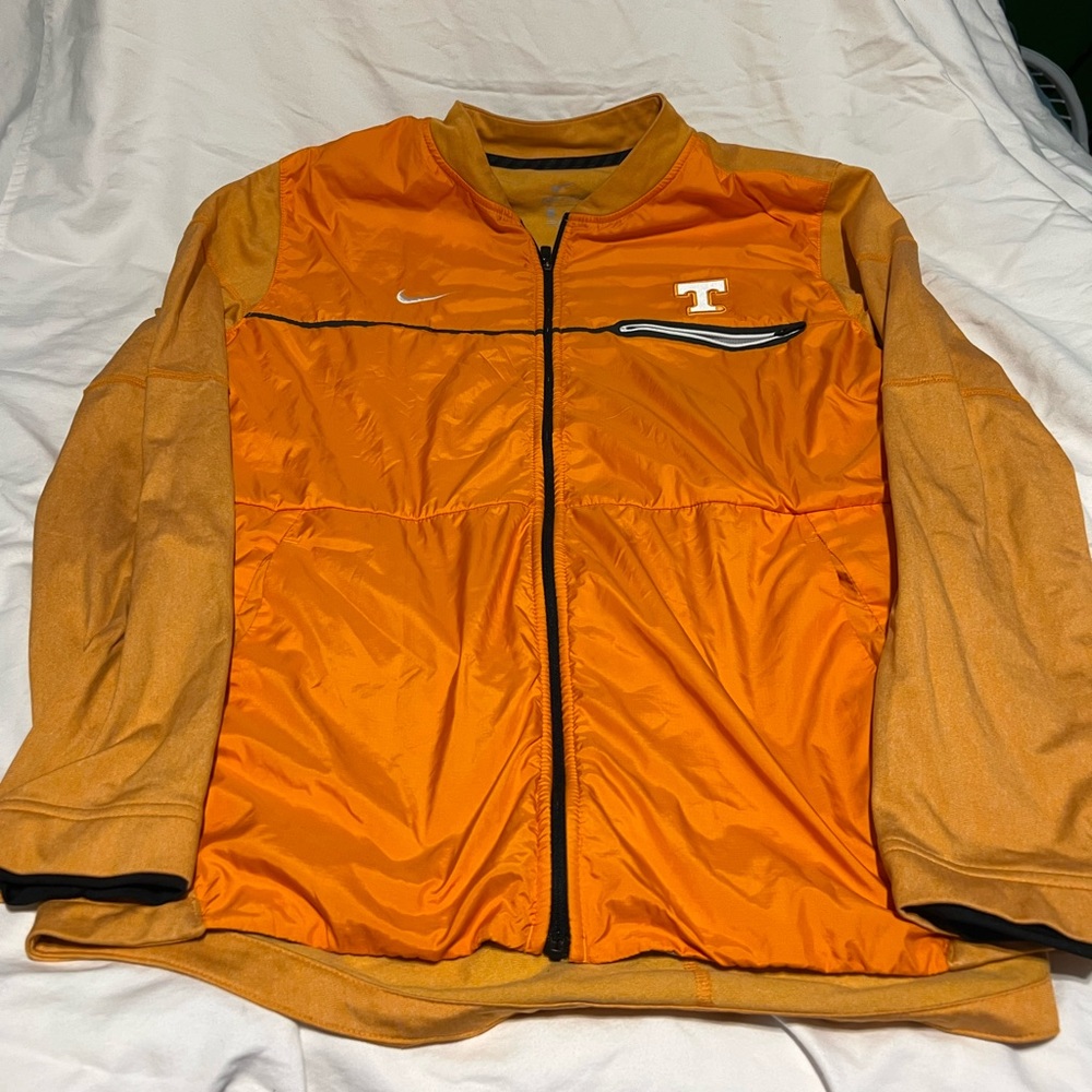 Mens Tenn vols Nike jacket in excellent condition